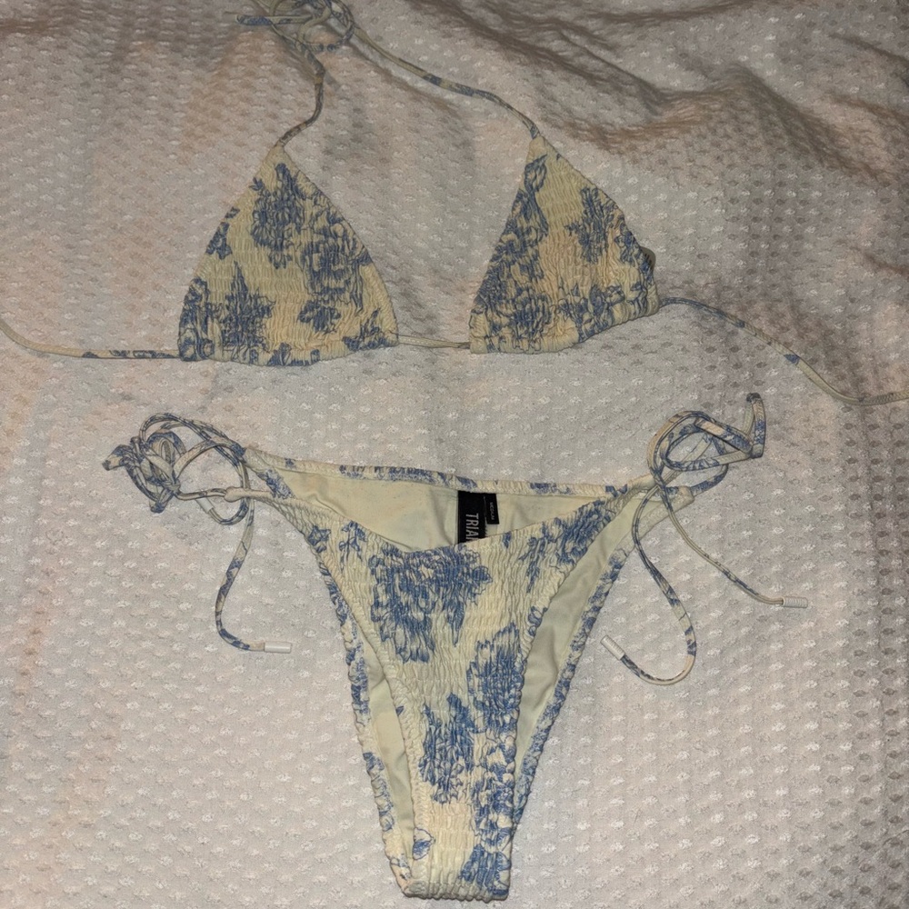 Triangl Vinca Indigo Bikini